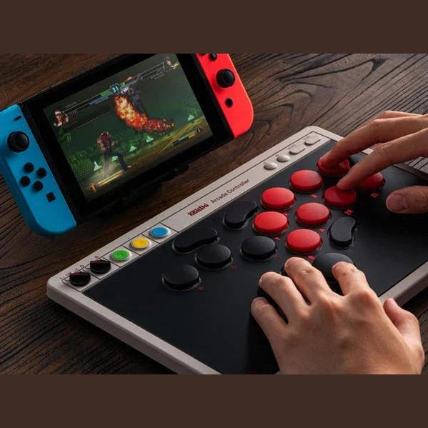 8Bitdo Arcade Controller Bluetooth/2.4G/USB pour Nintendo Switch et Windows